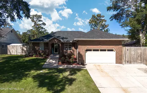 3168 Byron Rd, Green Cove Springs, FL 32043