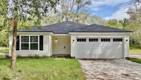 475 Cole Rd W, Jacksonville, FL 32218