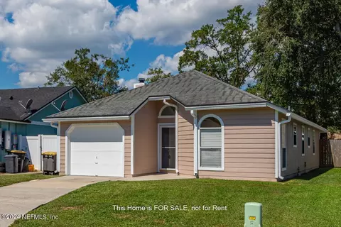 8340 Newgate Cir W, Jacksonville, FL 32244