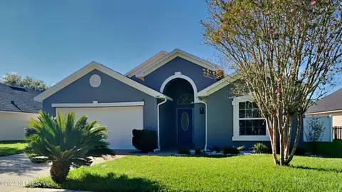 260 Johns Glen Dr, Saint Johns, FL 32259