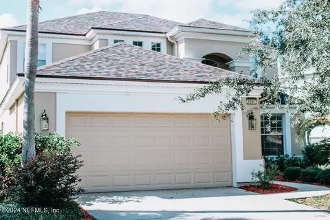 8380 Highgate Dr, Jacksonville, FL 32216