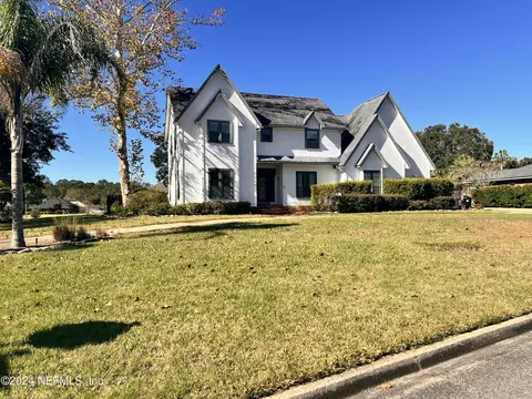 626 Dunrobin Dr, Orange Park, FL 32073
