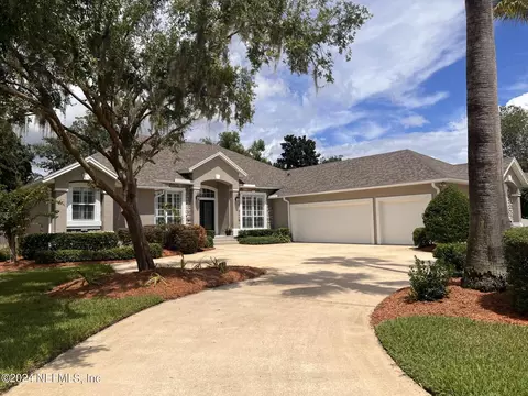 1690 Margarets Walk Rd, Fleming Island, FL 32003
