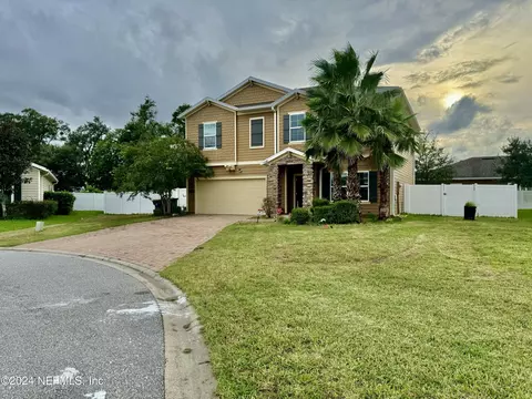 1340 Tripper Dr, Jacksonville, FL 32211