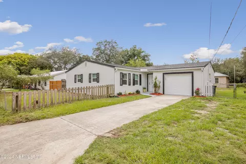 354 Lobelia Rd, Saint Augustine, FL 32086