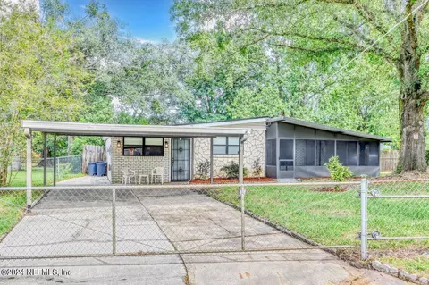3957 Barmer Dr, Jacksonville, FL 32210