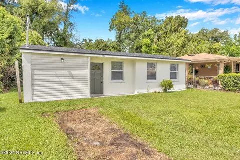 9216 9th Ave, Jacksonville, FL 32208