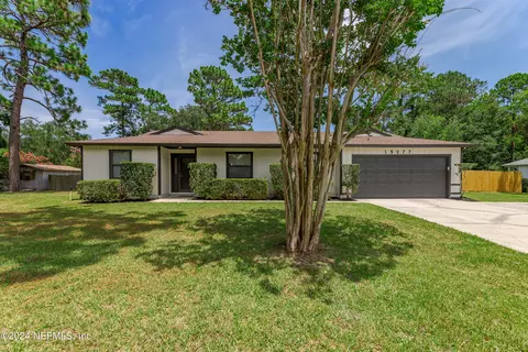 15277 Landmark Cir S, Jacksonville, FL 32226