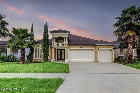 159 Senegal Dr, Jacksonville, FL 32081