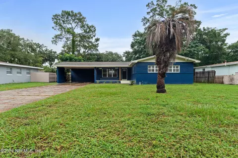 2443 Ironwood Dr, Jacksonville, FL 32216