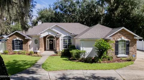 112 Eberhard Ave, Palatka, FL 32177