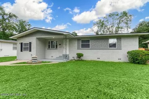 1917 Shelton Rd, Jacksonville, FL 32211