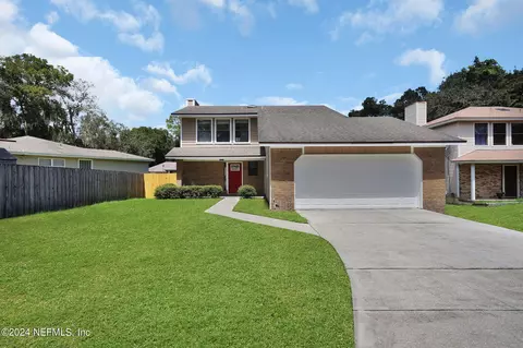 11319 Trotting Horse Ln, Jacksonville, FL 32225