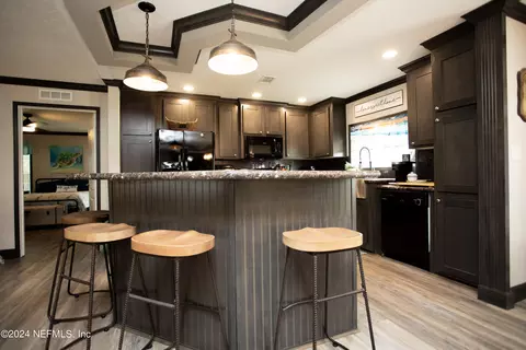 124 Creekside Rd, Satsuma, FL 32189