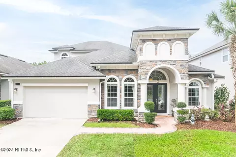108 Staplehurst Dr, Saint Johns, FL 32259
