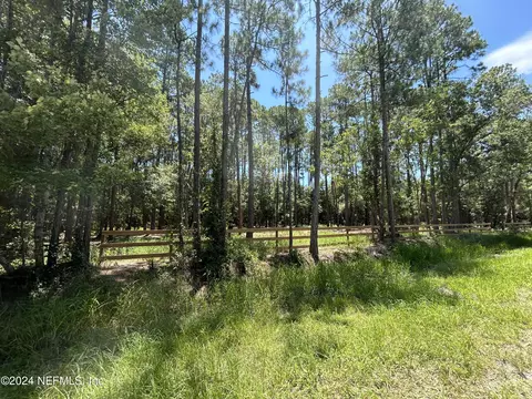 102 Northeast Blvd, Georgetown, FL 32139