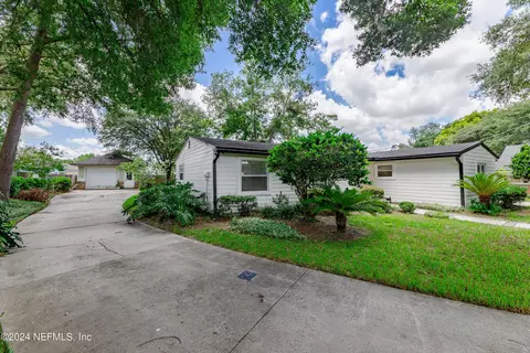 14042 Mt Pleasant Rd, Jacksonville, FL 32225