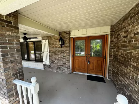 27 Pebble Wood Ln, Palm Coast, FL 32164