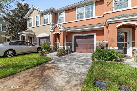 13304 Ocean Mist Dr, Jacksonville, FL 32258