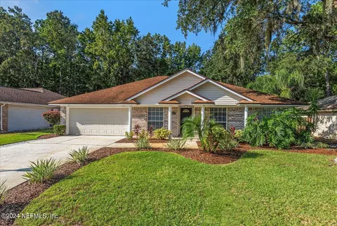 4903 Greenland Hideaway Dr N, Jacksonville, FL 32258