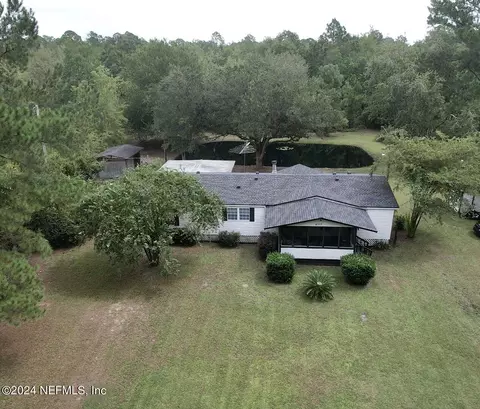8513 Lewis Rhoden Rd, Glen Saint Mary, FL 32040
