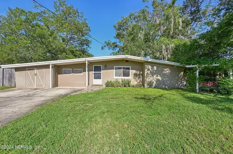 447 Ameca Ave, Orange Park, FL 32073