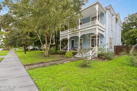 400 Emmett St, Palatka, FL 32177