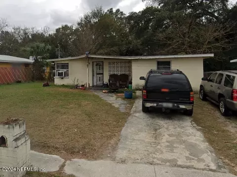 3767 Ribault Scenic Dr, Jacksonville, FL 32208