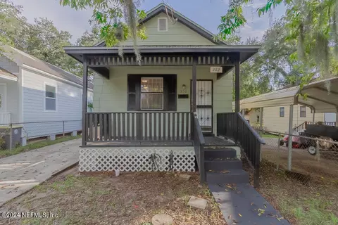 352 Phelps St, Jacksonville, FL 32206