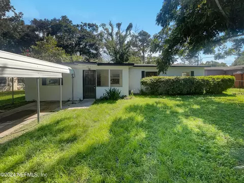 3431 Inwood Cir W, Jacksonville, FL 32207
