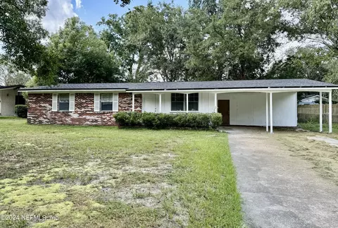 7611 Hillside Dr, Jacksonville, FL 32221