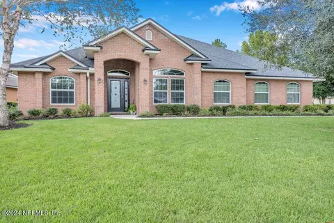3679 Oglebay Dr, Green Cove Springs, FL 32043