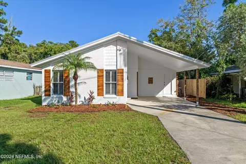 331 Seminole Rd, Atlantic Beach, FL 32233
