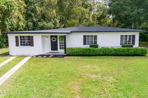 1304 W Pratt St, Starke, FL 32091