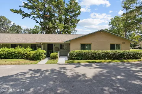 1213 The Grove Rd, Orange Park, FL 32073
