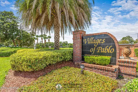 2943 Twin Falls Ct, Jacksonville, FL 32224