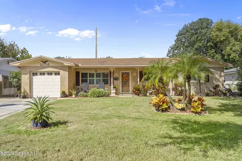 2006 Grove St, Jacksonville Beach, FL 32250