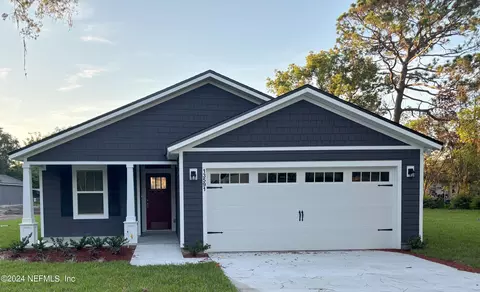 13591 Benton St, Jacksonville, FL 32218