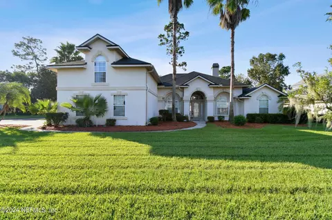 2200 Wide Reach Dr, Fleming Island, FL 32003