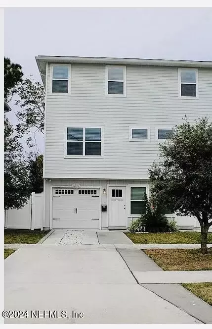845 3rd Ave S, Jacksonville Beach, FL 32250