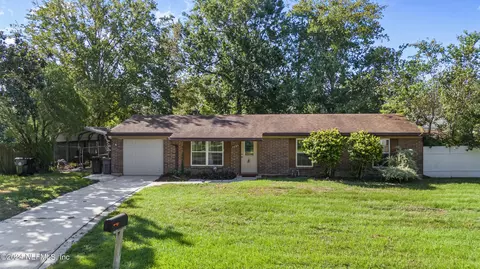 2685 Tina Ln, Middleburg, FL 32068