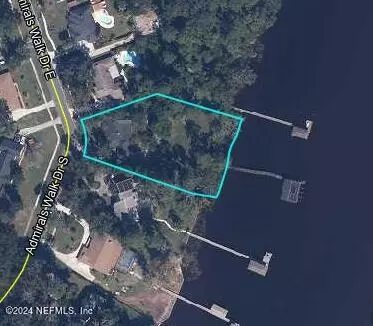 2905 Admirals Walk Dr E, Orange Park, FL 32073