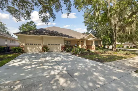 13933 Croton Ct, Jacksonville, FL 32224