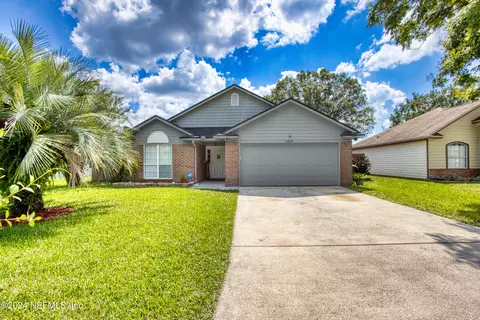 8990 Bridgecreek Dr W, Jacksonville, FL 32244