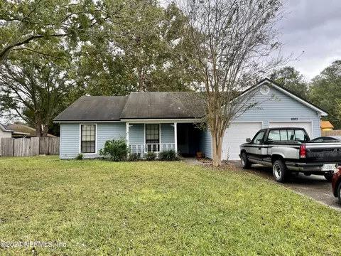 6923 Blowing Rock Ln, Jacksonville, FL 32222