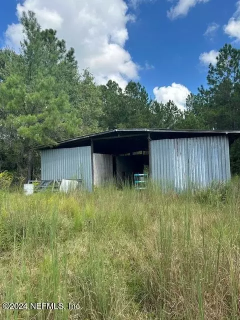 5040 Mendoza Trl, Keystone Heights, FL 32656