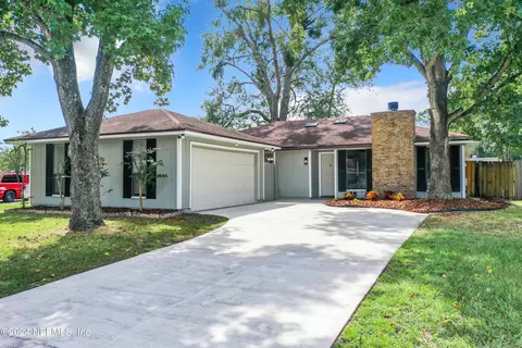 8482 Bluestem Ct, Jacksonville, FL 32244
