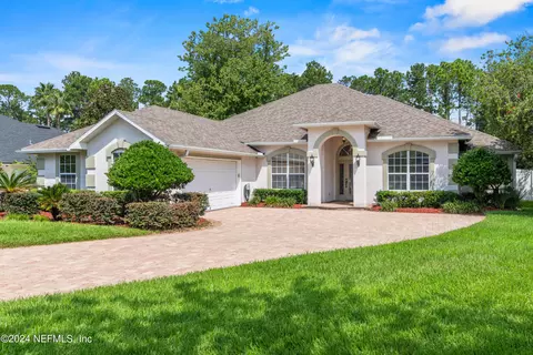 837 Lotus Ln N, Saint Johns, FL 32259
