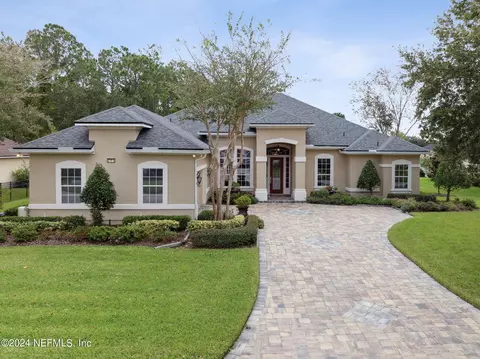 270 Holland Dr, Saint Augustine, FL 32095
