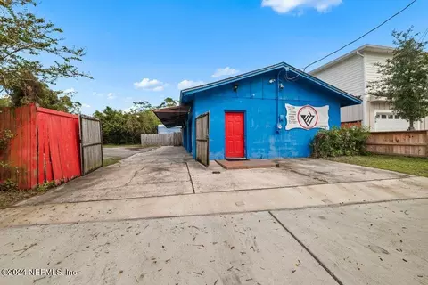 45 A Donner Rd, Atlantic Beach, FL 32233